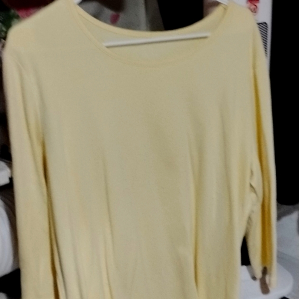 Xlrg woman's top